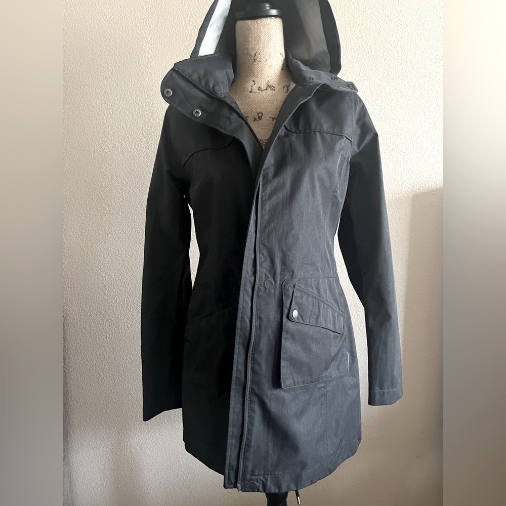 Womens Mondetta Rainjacket Trench
